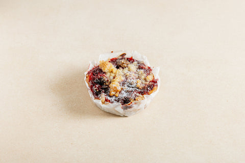 Croûte aux cerises et son crumble